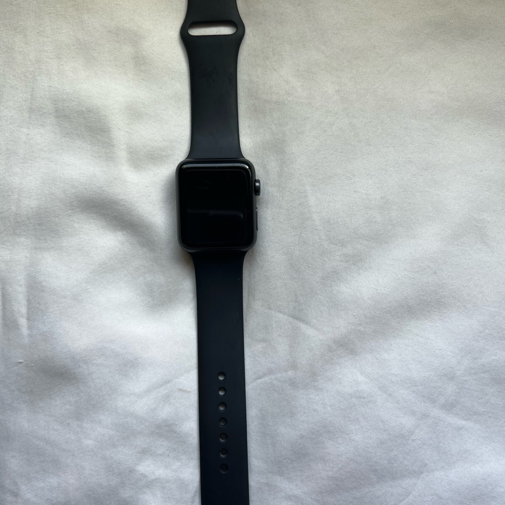 Apple Watch series 3, 42 mm, 8 gb